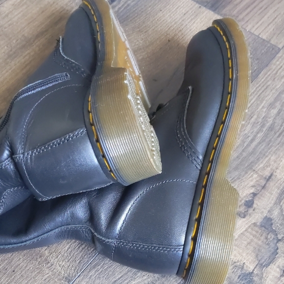 Dr. Martens Black Lace-Up Knee-High Boots - Picture 6 of 7